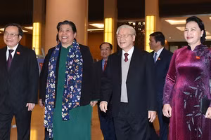 Tổng Bí thư, Chủ tịch nước Nguyễn Phú Trọng dự gặp mặt kỷ niệm 75 năm ngày Tổng tuyển cử đầu tiên. Ảnh: VGP/Quang Hiếu
