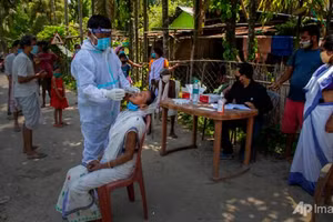 Xét nghiệm Covid-19 ở Ấn Độ.