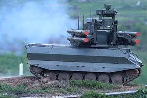 Xe chiến đấu bọc thép Uran-9