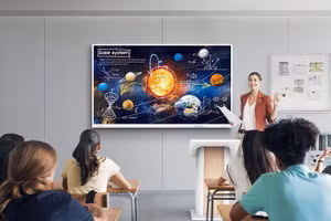 Ứng dụng các thiết bị hiển thị thông minh đang góp phần thúc đẩy chuyển đổi sang mô hình “SMART Education”