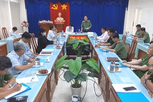 Quang cảnh buổi làm việc.