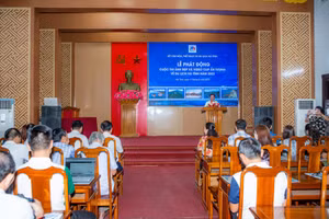 Toàn cảnh Lễ phát động cuộc thi ảnh đẹp và video ấn tượng về du lịch Hà Tĩnh. (Ảnh: Vũ Long).