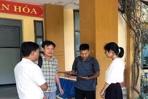 Trung tâm Kiểm soát bệnh tật Quảng Bình phối hợp với các đơn vị chức năng rà soát những trường hợp bị chó cắn sau vụ bé 3 tuổi tử vong do bệnh dại. (Ảnh: CTV).