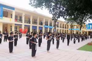 Giảm áp lực sĩ số HS/lớp tại Hà Nội: Đồng bộ nhiều giải pháp