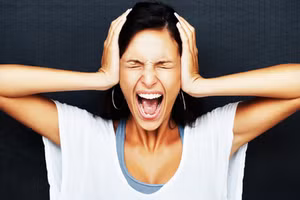 Áp lực của nàng dâu "gái quê"