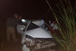 Hiện trường vụ tai nạn trong đêm