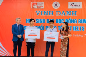BUV trao tặng học bổng cho học sinh các trường THPT trên toàn quốc. Sứ mệnh của BUV là truyền cảm hứng và đào tạo một thế hệ sinh viên trẻ vừa tài năng, vừa có trách nhiệm với cộng đồng.