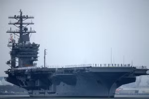 Hải quân Mỹ triển khai tàu sân bay đến vùng Vịnh