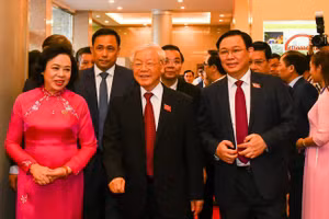 Tổng Bí thư, Chủ tịch nước Nguyễn Phú Trọng tới dự và chỉ đạo Đại hội đại biểu lần thứ XVII, nhiệm kỳ 2020-2025 Đảng bộ Thành phố Hà Nội. Ảnh: VGP