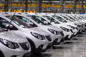 Thị trường ô tô cuối năm lại “nóng”