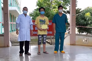 Bệnh nhân 602 được xuất viện sau nhiều lần có kết quả âm tính với SARS-CoV-2.