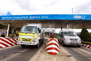 Bắt đầu thu phí không dừng trên tuyến cao tốc Liên Khương-Prenn
