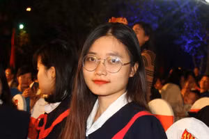 Trương Thị Lan Hương - thủ khoa đầu ra của Khoa Toán và KHTN (Trường ĐH Hải Phòng). Ảnh: TG