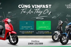 Khám phá hộp quà tặng từ chương trình Cùng VinFast tri ân thầy cô