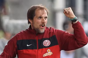 Thomas Tuchel phải bỏ dở sự nghiệp cầu thủ vì chấn thương gối.