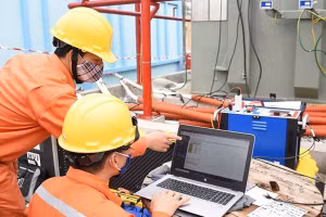 Thủ tướng yêu cầu Tập đoàn Điện lực Việt Nam (EVN) thực hiện giữ ổn định giá điện, không thực hiện điều chỉnh tăng giá điện. 