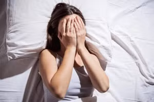 Giải mã hiện tượng bóng đè và ác mộng 