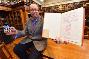 Cuốn sách tuyển tập thơ của Geoffrey Faber