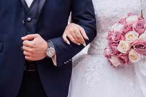 Cặp đôi chưa kịp hưởng hạnh phúc đã phải âm dương cách biệt. Ảnh minh họa