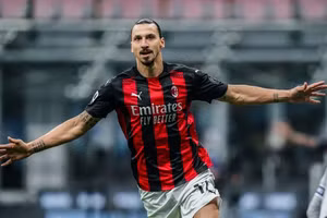 Mino Raiola: “Zlatan Ibrahimovic có thể chơi bóng cho đến 50 tuổi”