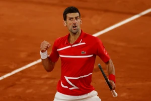 Djokovic lần thứ 5 vào chung kết Roland Garros