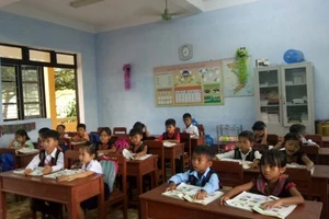 HS Trường Tiểu học A Ngo (A Lưới, Thừa Thiên - Huế) trong giờ học. Ảnh: Hương Lan