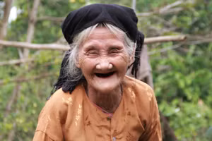 Tấm lòng nhân hậu của cụ bà 83 tuổi