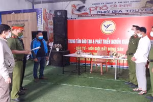 Cơ quan chức năng đã ra quyết định khởi tố vụ án, khởi tố bị can và khám xét nơi làm việc của Nguyễn Tiến Việt.