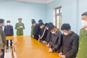 Cơ quan CSĐT Công an huyện Quảng Trạch đã khởi tố và bắt giam 7 đối tượng sử dụng hung khí, gây rối trật tự công cộng.