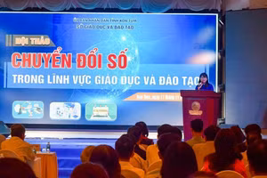 Hội thảo chuyển đổi số được tổ chức tại Kon Tum nhằm nâng cao chất lượng giáo dục.
