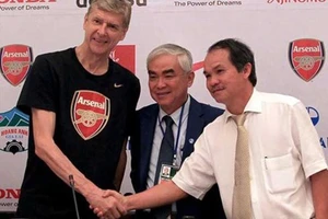 HLV Arsene Wenger sẽ trở lại Việt Nam thi đấu giao hữu