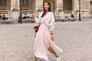 3 kiểu chân váy midi siêu xinh dành cho các nàng chân ngắn
