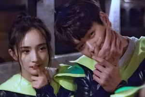 Cặp sao được cho là chưa chia tay.