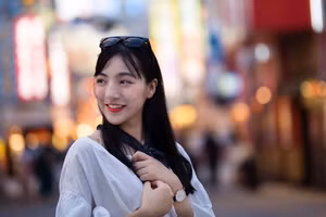 Huyền Trang – nữ du học Việt tại Nhật khởi xướng dự án clip hướng về quê hương mùa dịch bệnh.