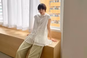 Cách mặc đồ tôn dáng của bà mẹ cao 1,58 m nổi tiếng 