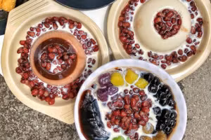 Cư dân mạng truyền tai nhau về chuyện ăn đậu đỏ ngày Thất tịch.