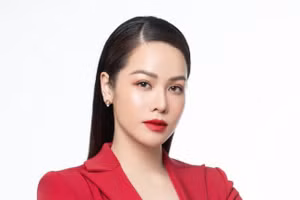 Khối tài sản đáng mơ ước của Nhật Kim Anh ở tuổi 35