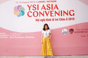 Nguyễn Thị Minh Hòa - Thủ khoa tốt nghiệp trường Đại học Ngoại thương.