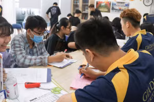 Thí sinh xét tuyển học bạ tại ĐH Gia Định