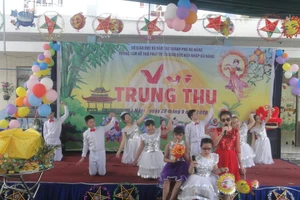 Học sinh tại Trung tâm Hỗ trợ Phát triển giáo dục hòa nhập Đà Nẵng sẽ được hỗ trợ dụng cụ học tập phù hợp từ dự án Chung sức hành động vì cộng đồng