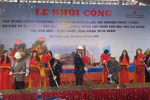 Lễ khởi công xây dựng Dự án đầu tư xây dựng các hạng mục công trình cấp thiết cho ĐH Đà Nẵng tại Khu đô thị ĐH Đà Nẵng