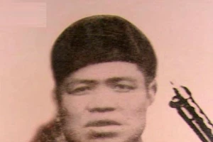 Tôn Điện Anh.