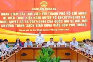 Ông Trần Thanh Mẫn, Ủy viên Bộ Chính trị, Phó Chủ tịch Thường trực Quốc hội phát biểu tại buổi làm việc. 