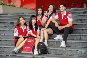 Sinh viên Trường ĐH Quốc tế Hồng Bàng (HIU)