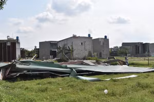 Nhà xây dựng không phép bị tháo dỡ tại xã Vĩnh Lộc A, huyện Bình Chánh