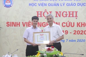 Đẩy mạnh hoạt động nghiên cứu khoa học trong sinh viên Học viện Quản lý Giáo dục