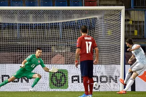 Filip Nguyễn dự bị trong ngày CH Czech thua Scotland