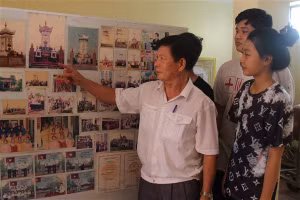 Con cháu dòng họ Trần Hữu tự hào về những thành tích đã đạt được.