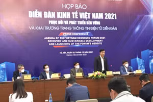 Quang cảnh buổi họp báo chiều 2/12.