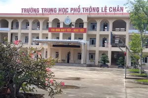 Trường THPT Lê Chân.
